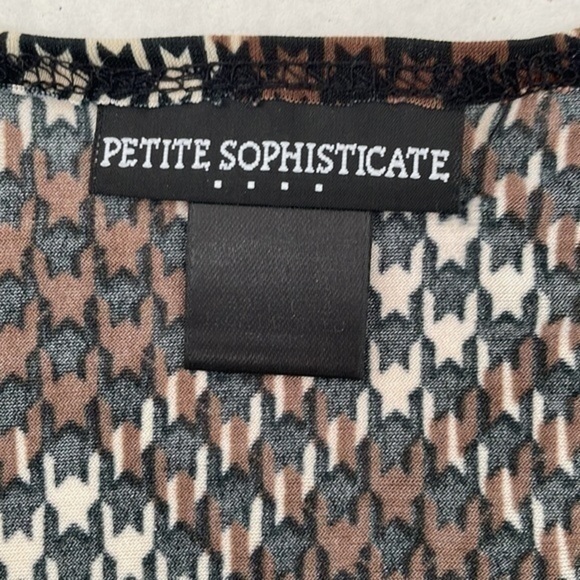 Petite Sophisticate Top - Picture 2 of 5